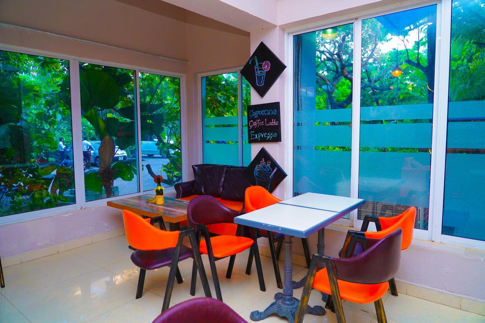 Tilko City Hotel Jaffna Eksteriør billede