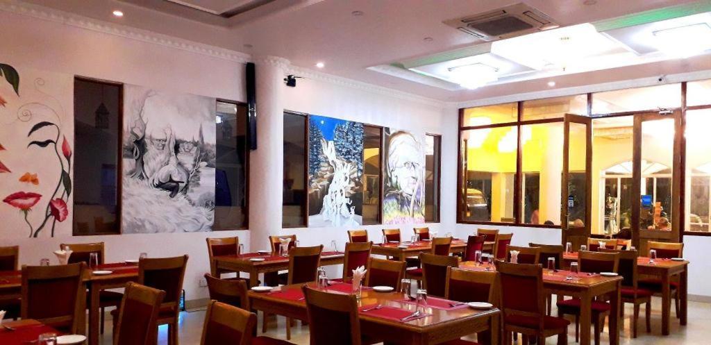 Tilko City Hotel Jaffna Eksteriør billede