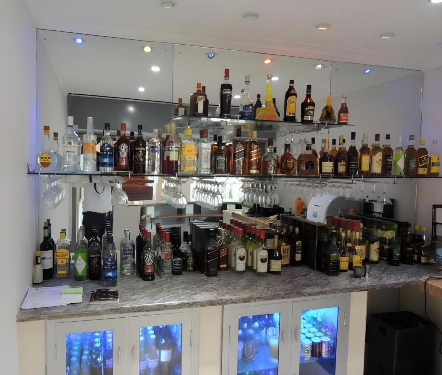 Tilko City Hotel Jaffna Eksteriør billede