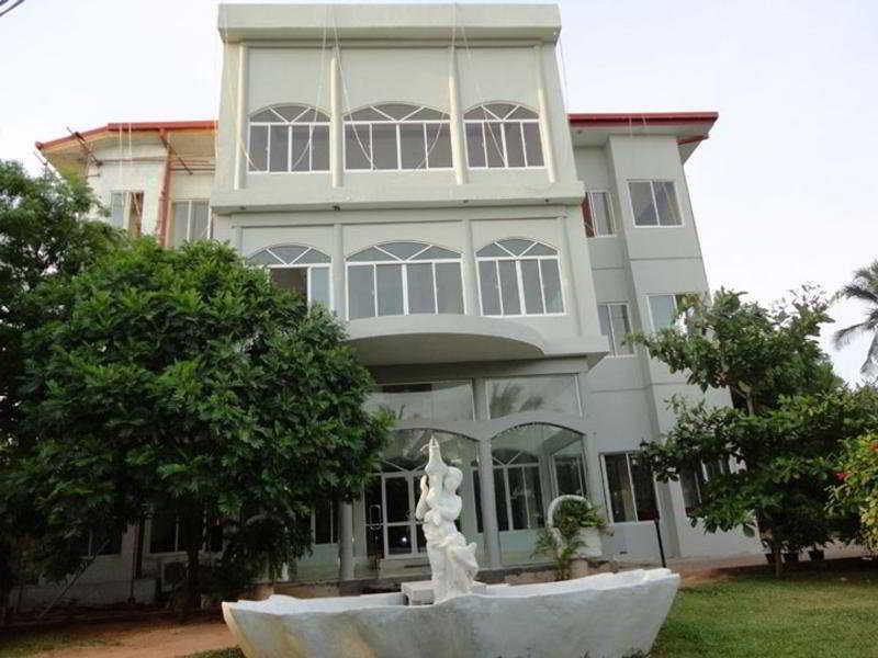 Tilko City Hotel Jaffna Eksteriør billede