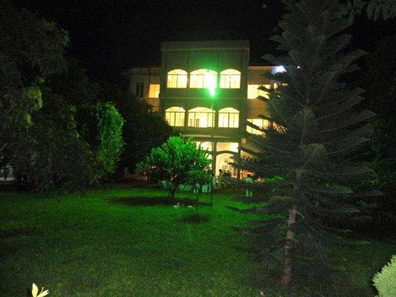 Tilko City Hotel Jaffna Eksteriør billede